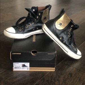 Women’s High Top Leather Converse
